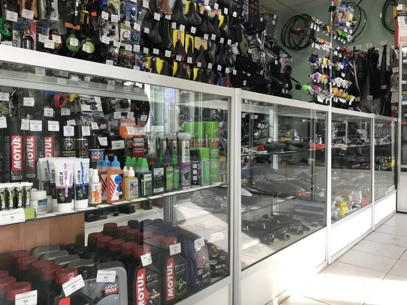 Запчасти и оборудование в магазине «Вело-Мото»