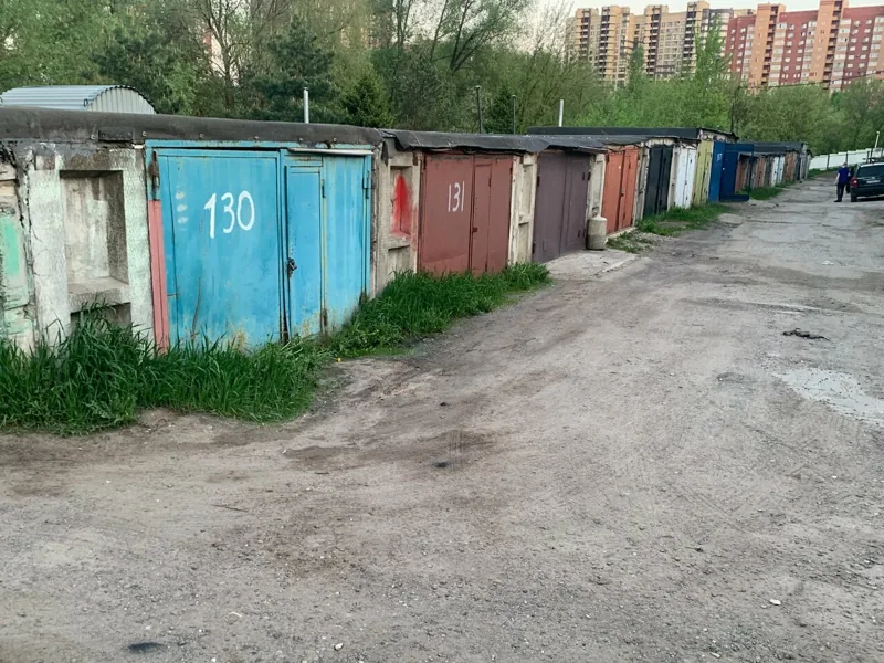 Гаражный комплекс из публичной галереи «ДарКир Вело»