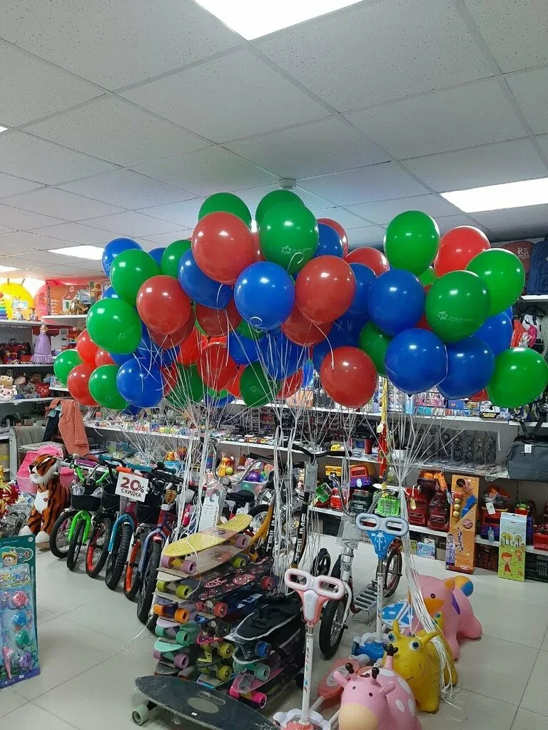 Фото Магазин игрушек и велосипедов